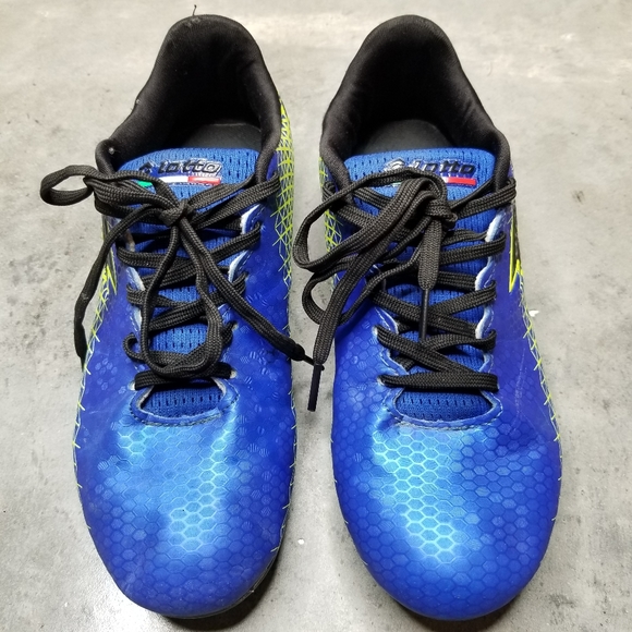 lotto forza elite men's soccer cleats